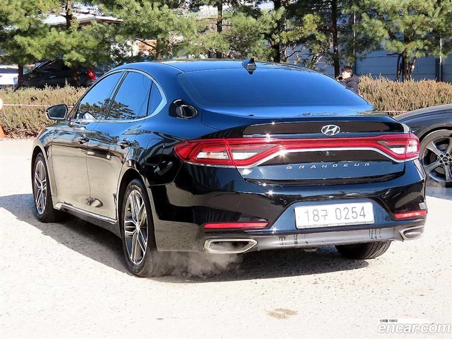 Grandeur Hyundai 2017.0-OUTER-003