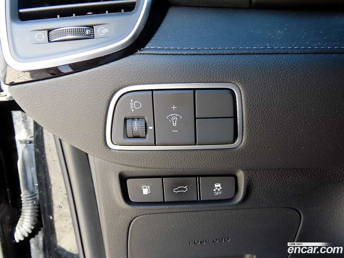 Grandeur Hyundai 2017.0-OPTION-016