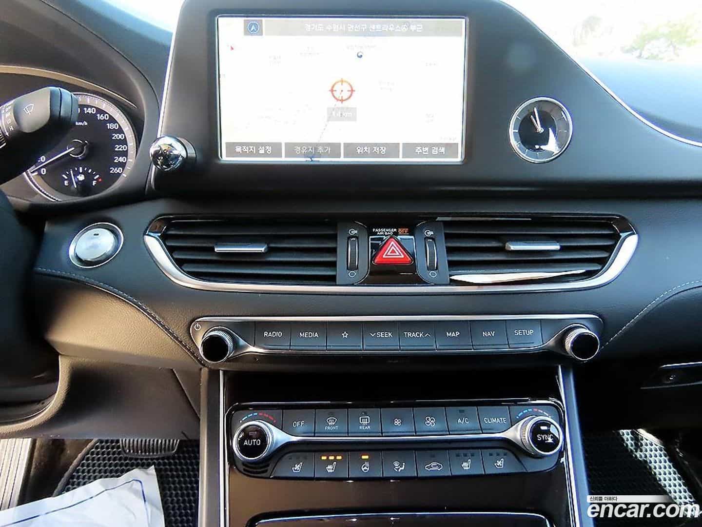 Grandeur Hyundai 2017.0-OPTION-017