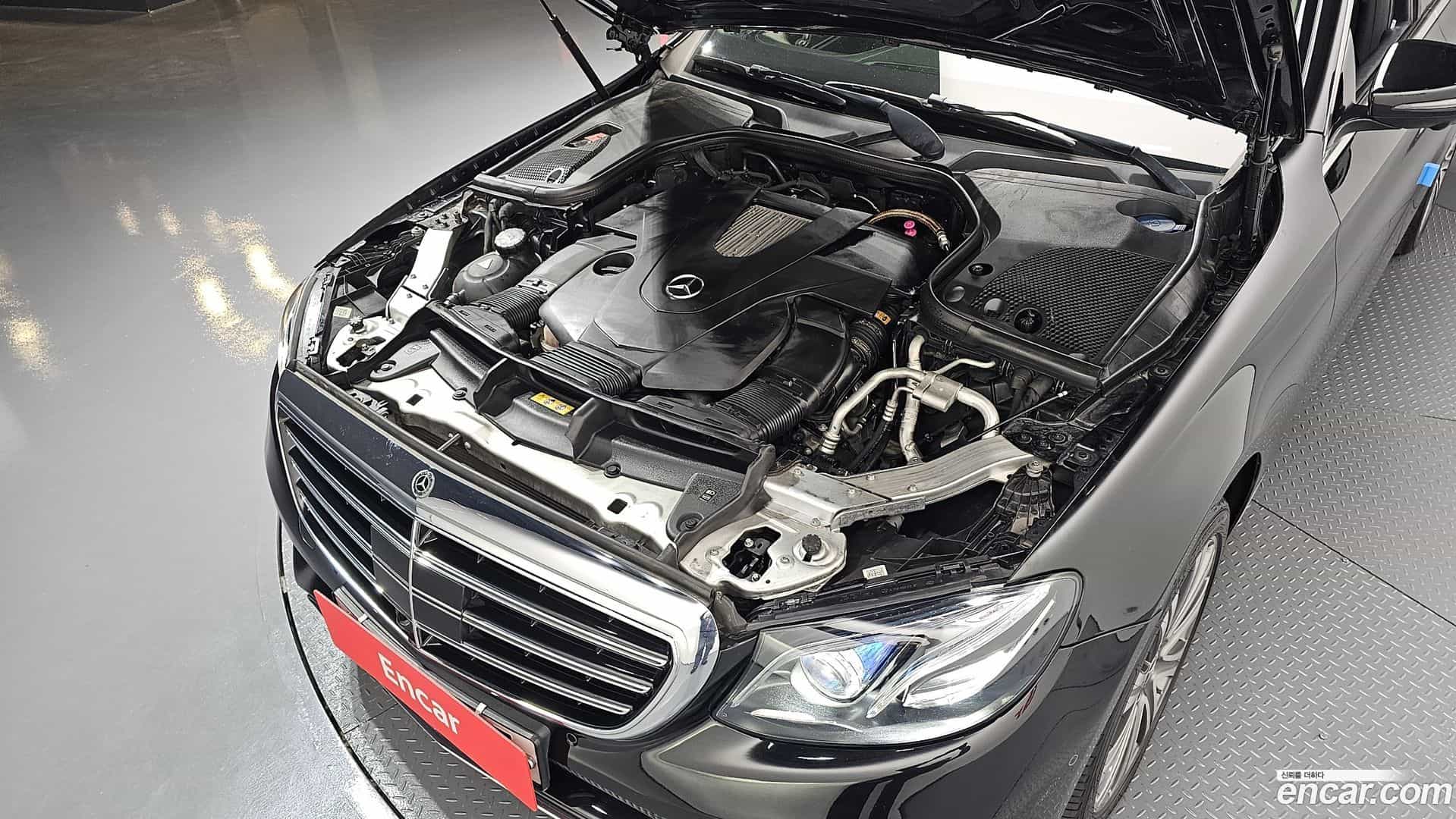 E-Class Mercedes-Benz 2017.6-INNER-006