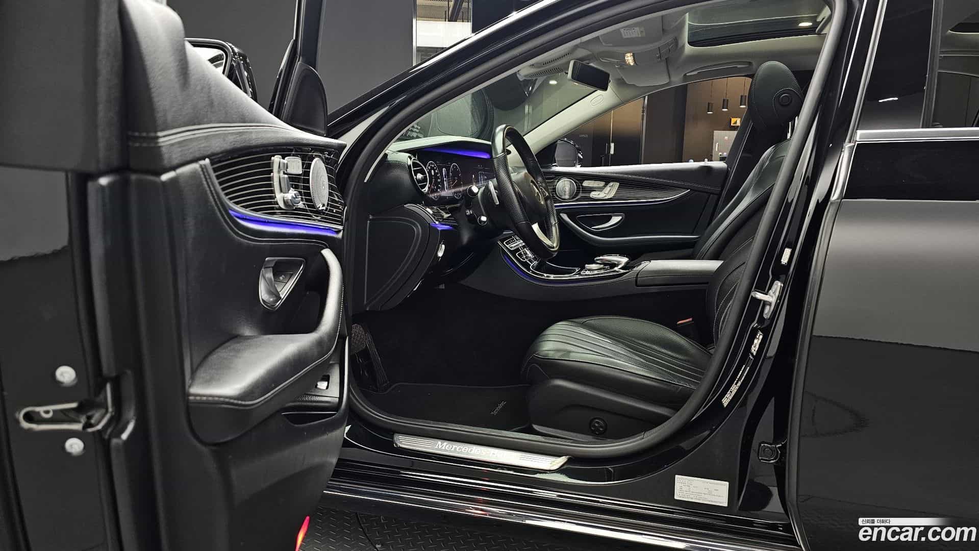 E-Class Mercedes-Benz 2017.6-INNER-010