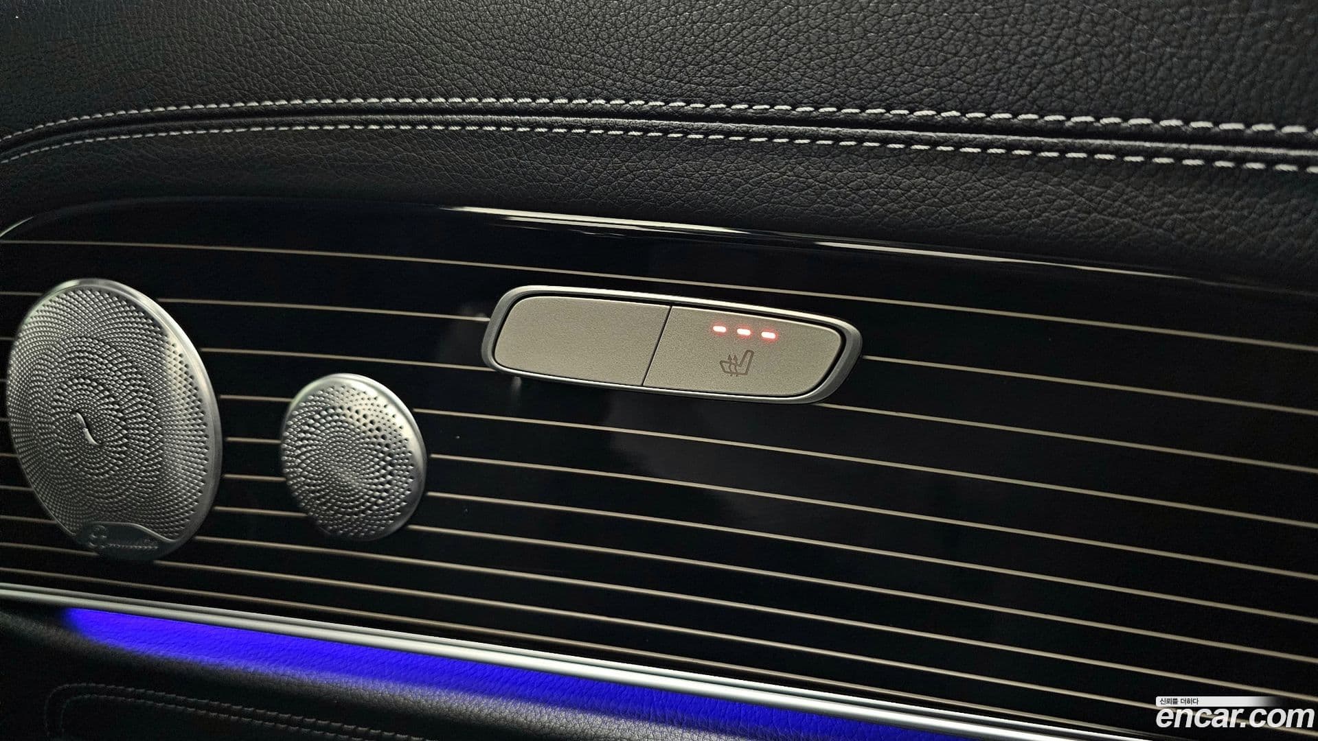 Main__Slider__Photo:E-Class Mercedes-Benz 2017.6-15