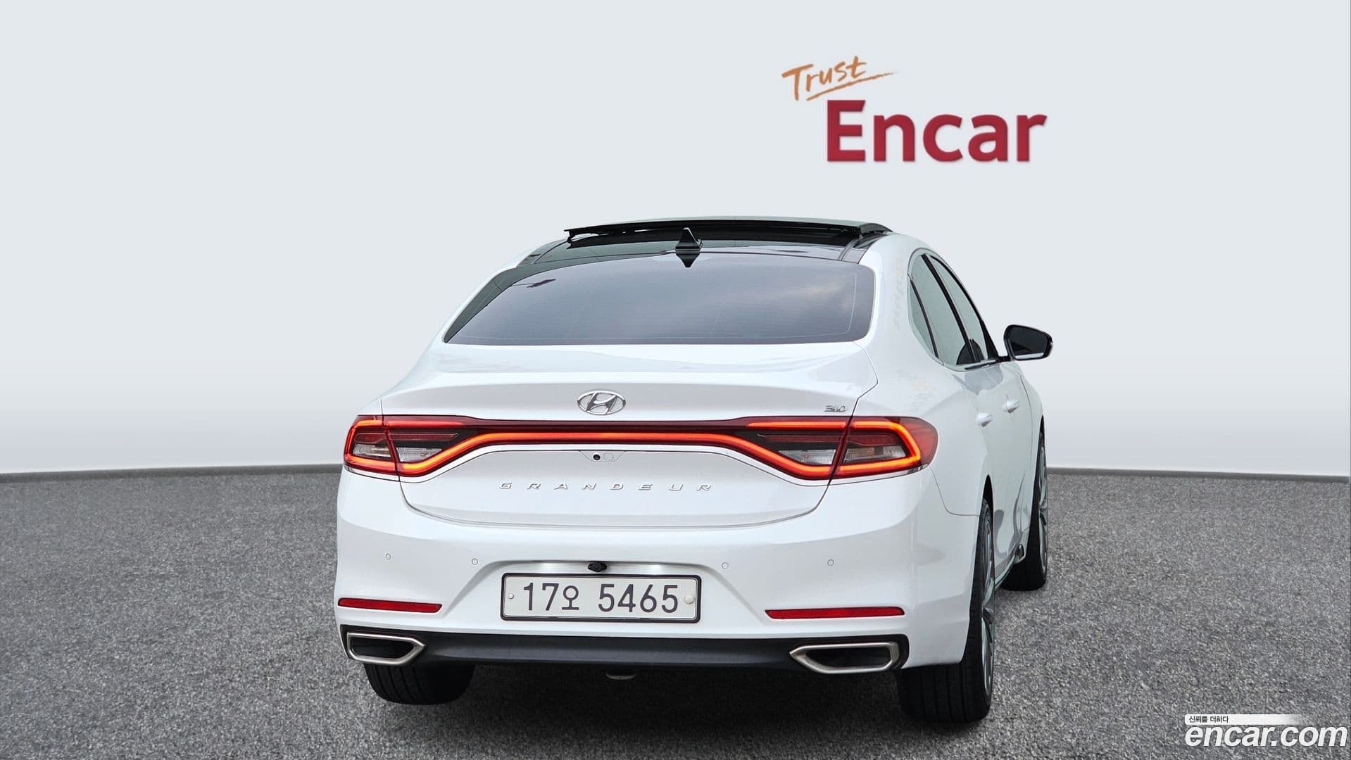 Main__Slider__Photo:Grandeur Hyundai 2017.0-3