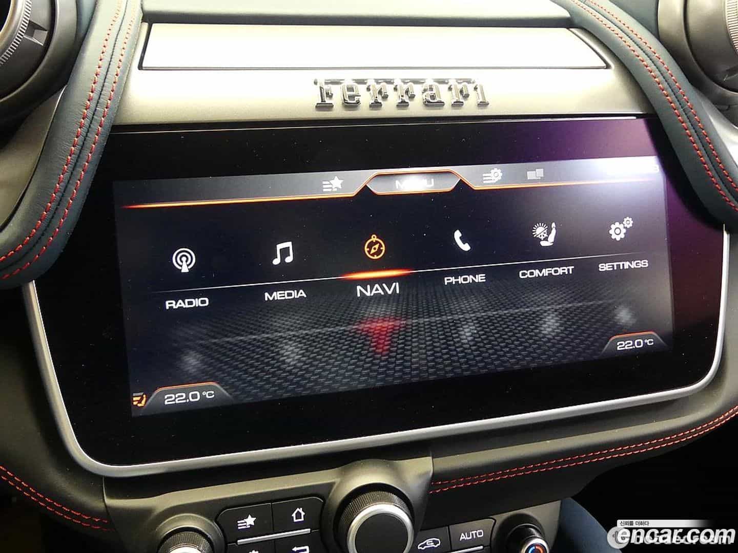 GTC4 Lusso Ferrari 2018.0-OPTION-018