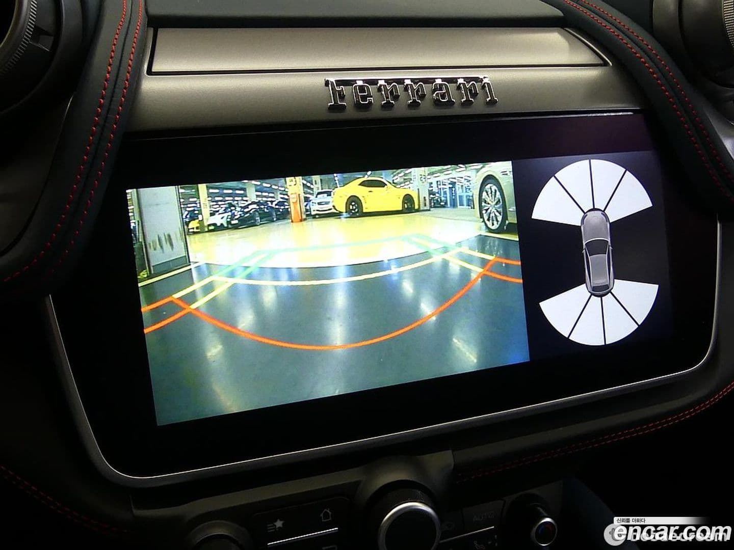 Main__Slider__Photo:GTC4 Lusso Ferrari 2018.0-14