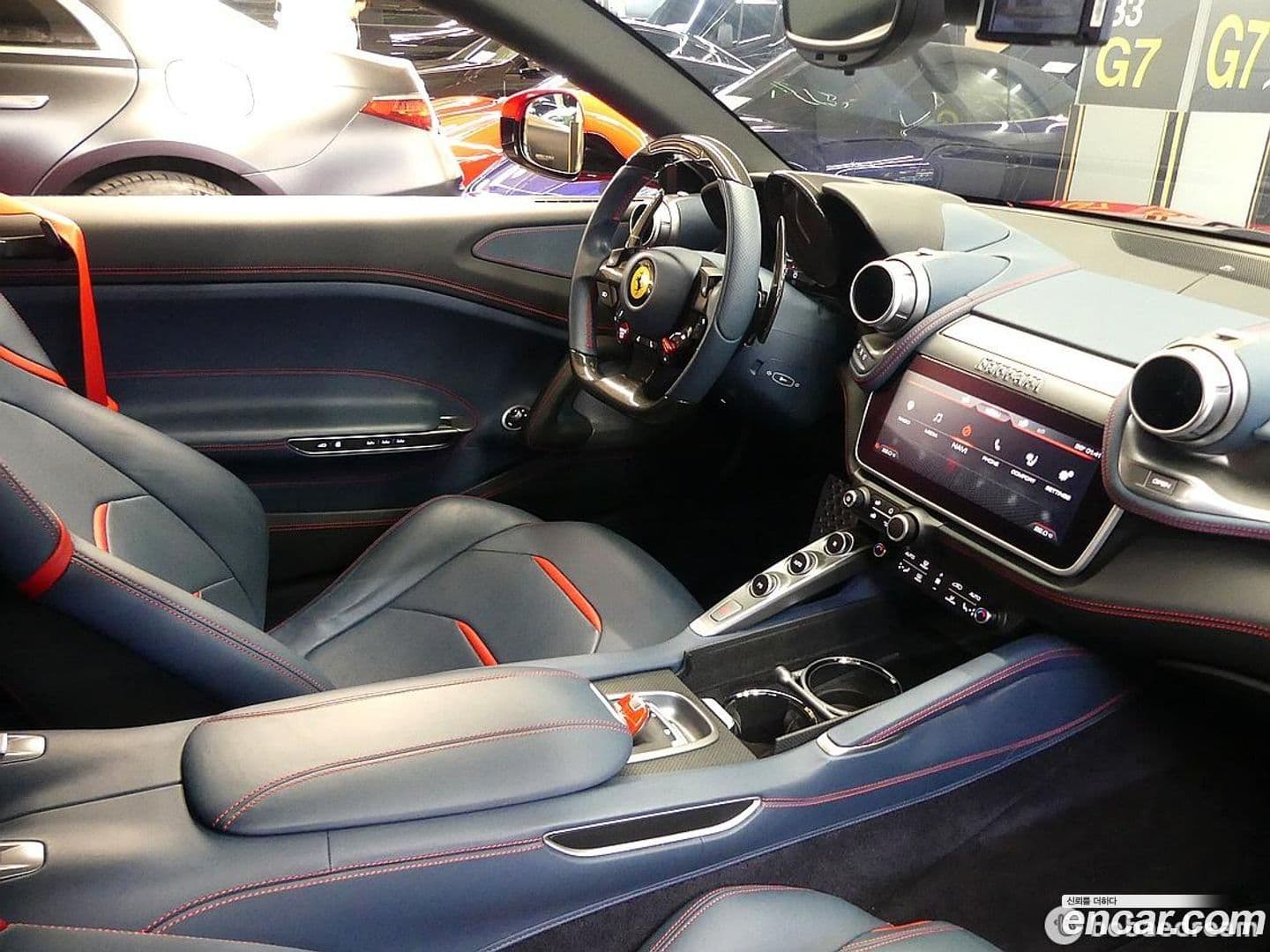 Main__Slider__Photo:GTC4 Lusso Ferrari 2018.0-16