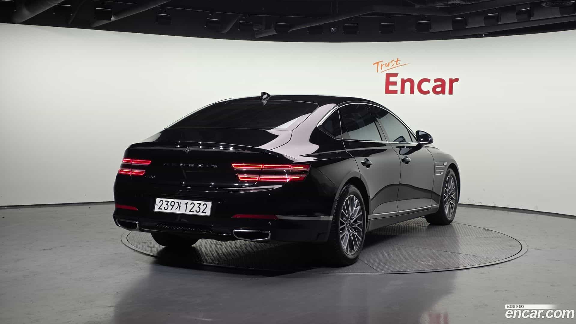 G80 Genesis 2021.11-OUTER-002