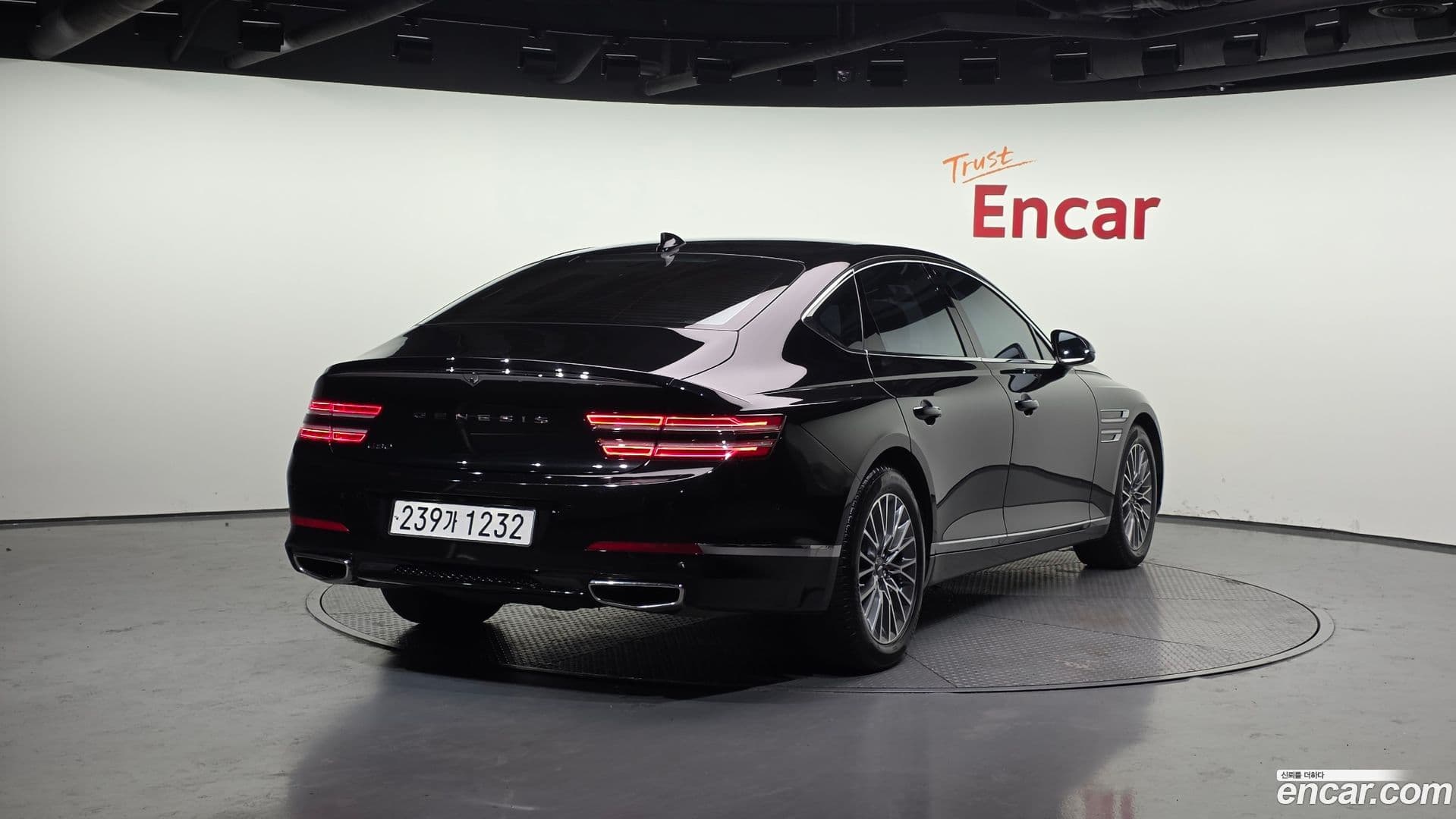 Main__Slider__Photo:G80 Genesis 2021.11-1