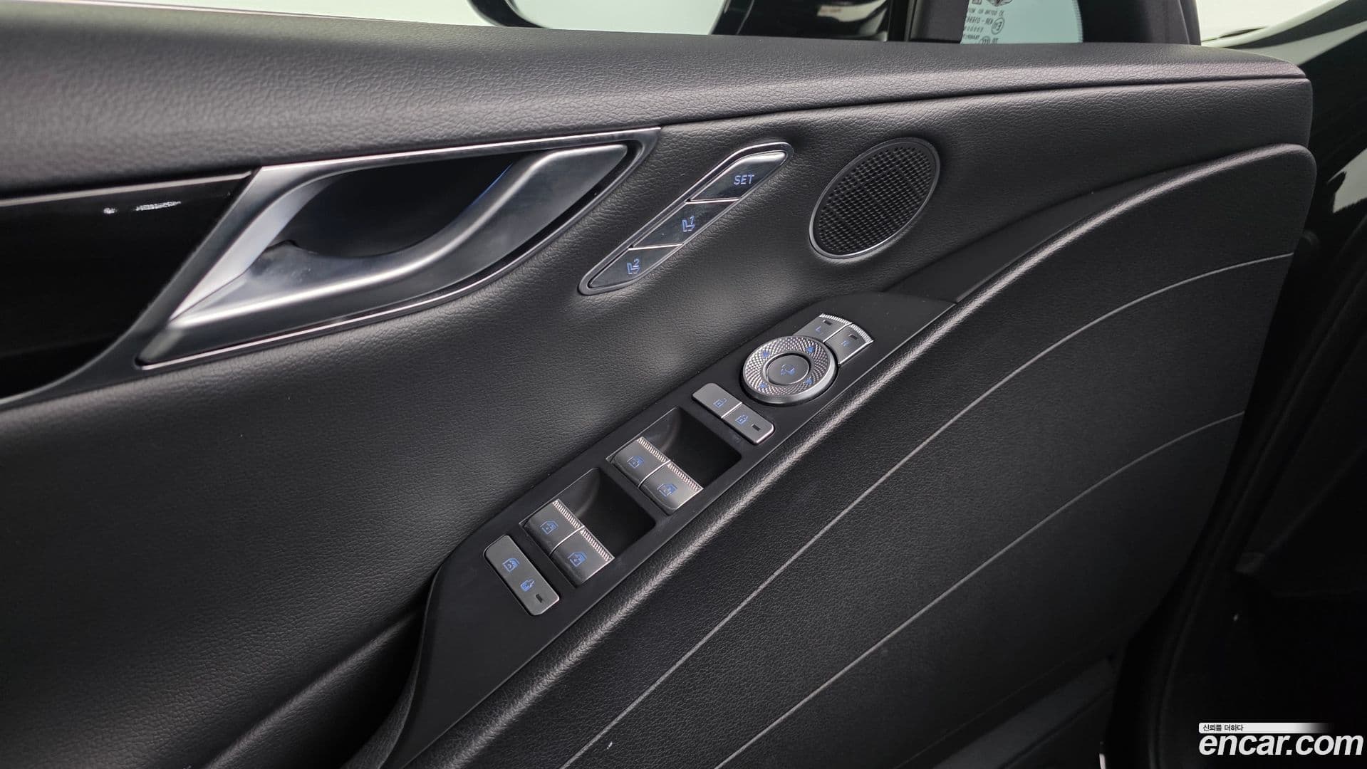 Main__Slider__Photo:G80 Genesis 2021.11-16