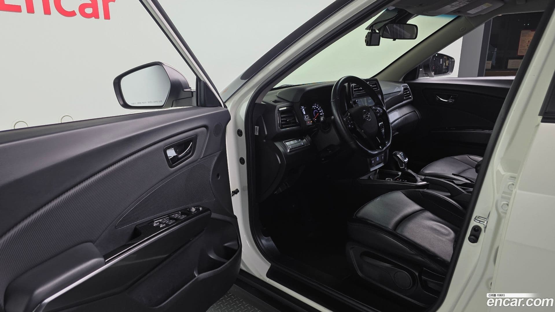 Main__Slider__Photo:TIBOLI KG_Mobility_Ssangyong 2022.3-9