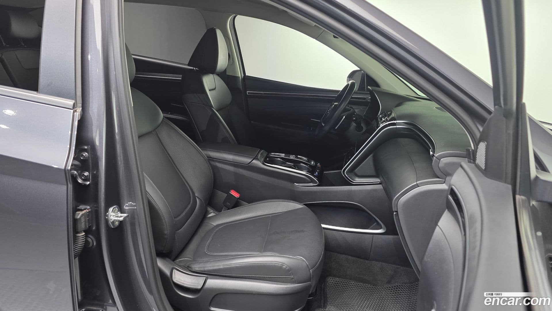 Main__Slider__Photo:Tucson Hyundai 2022.5-9