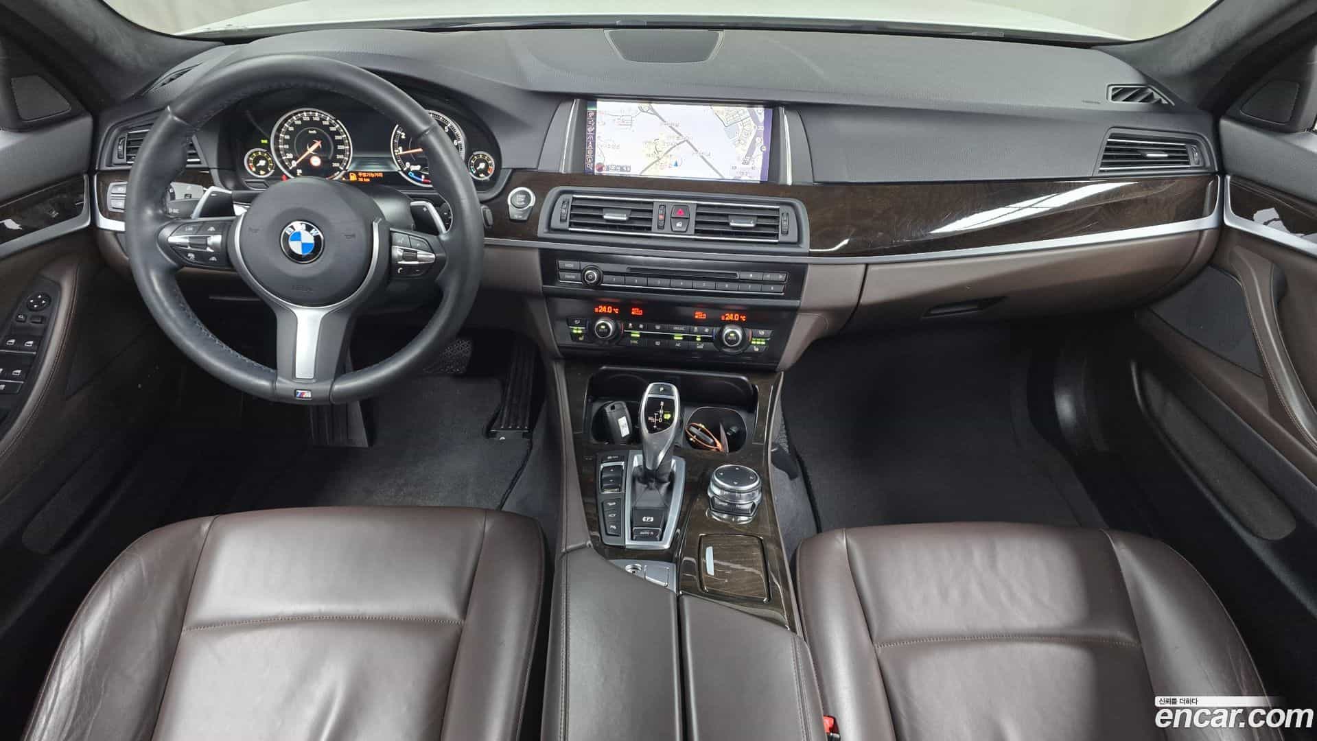 5-Series BMW 2016.9-INNER-007