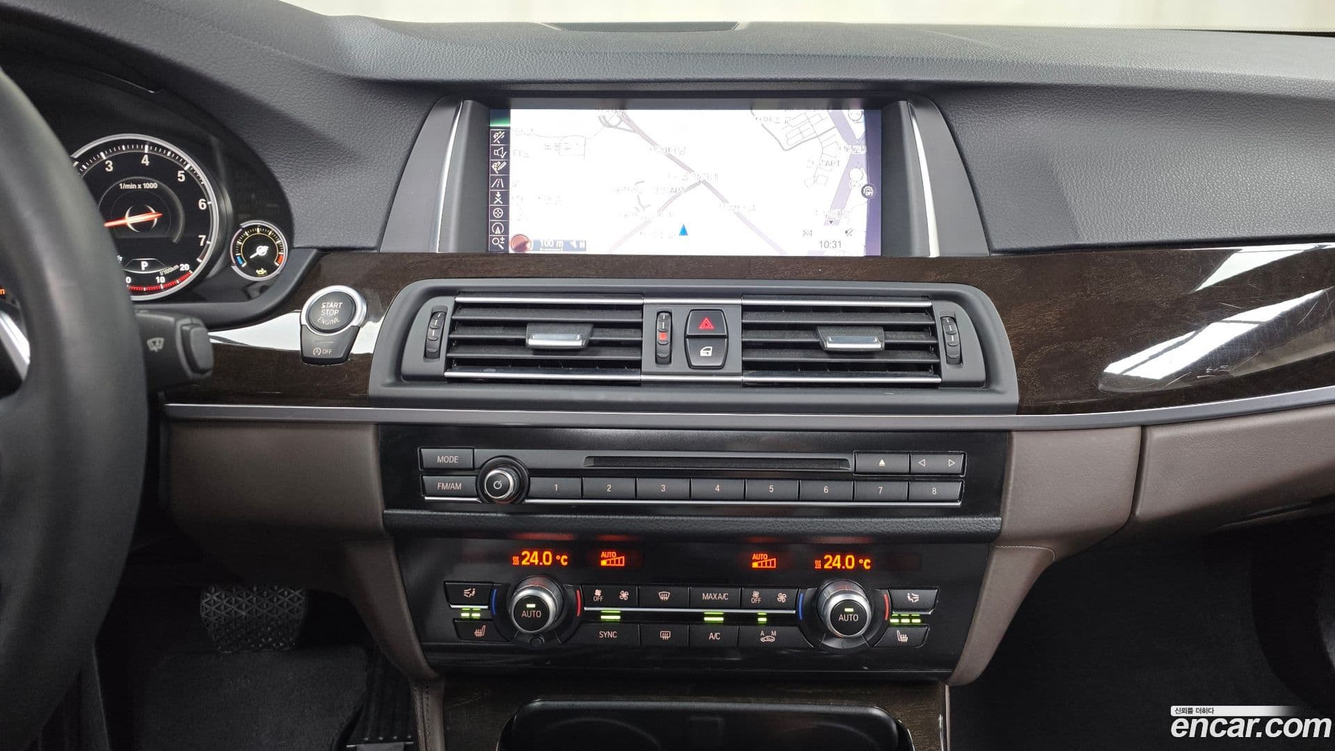 Main__Slider__Photo:5-Series BMW 2016.9-13