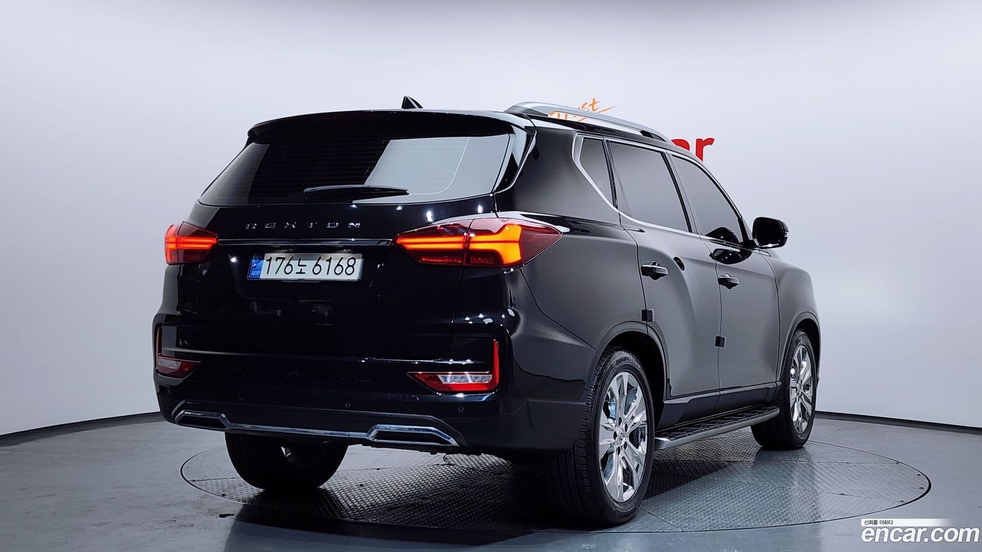 Main__Slider__Photo:Rexton KG_Mobility_Ssangyong 2021.0-1