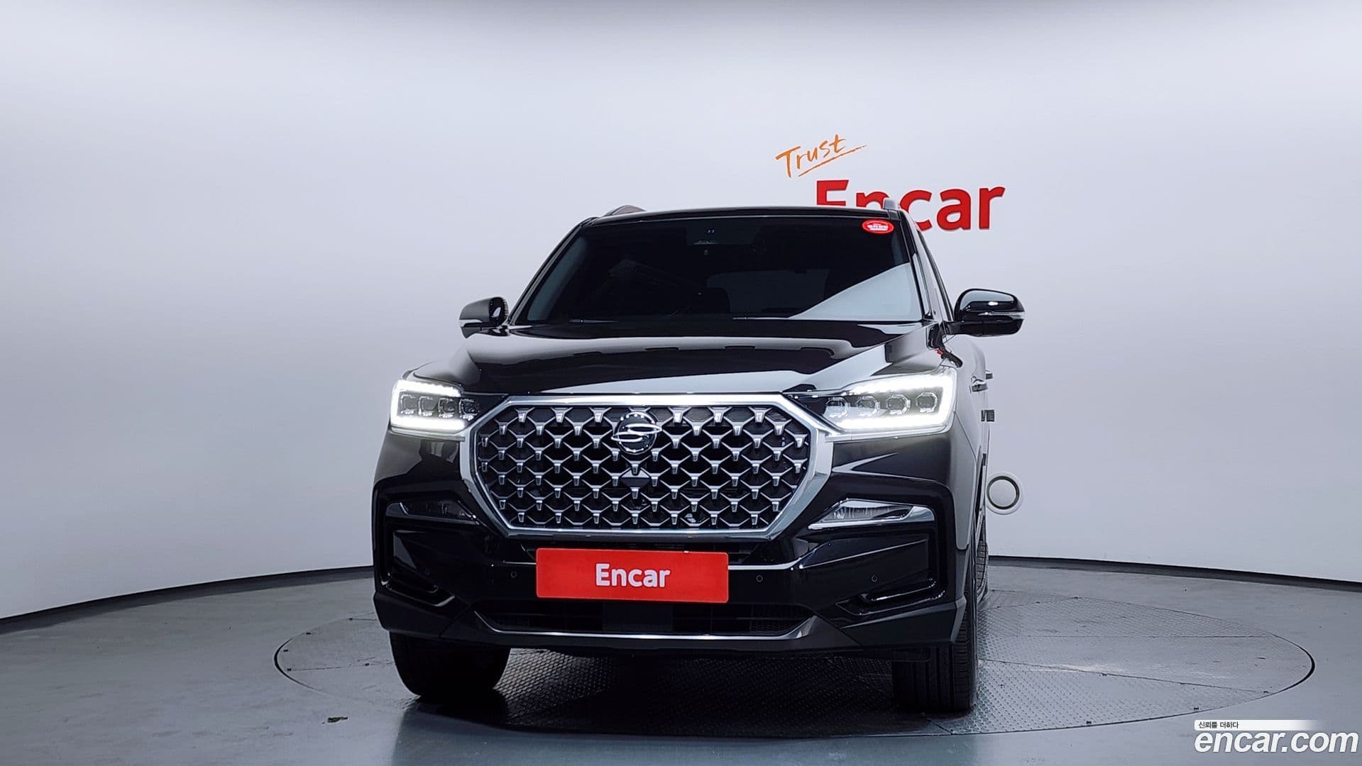 Main__Slider__Photo:Rexton KG_Mobility_Ssangyong 2021.0-2