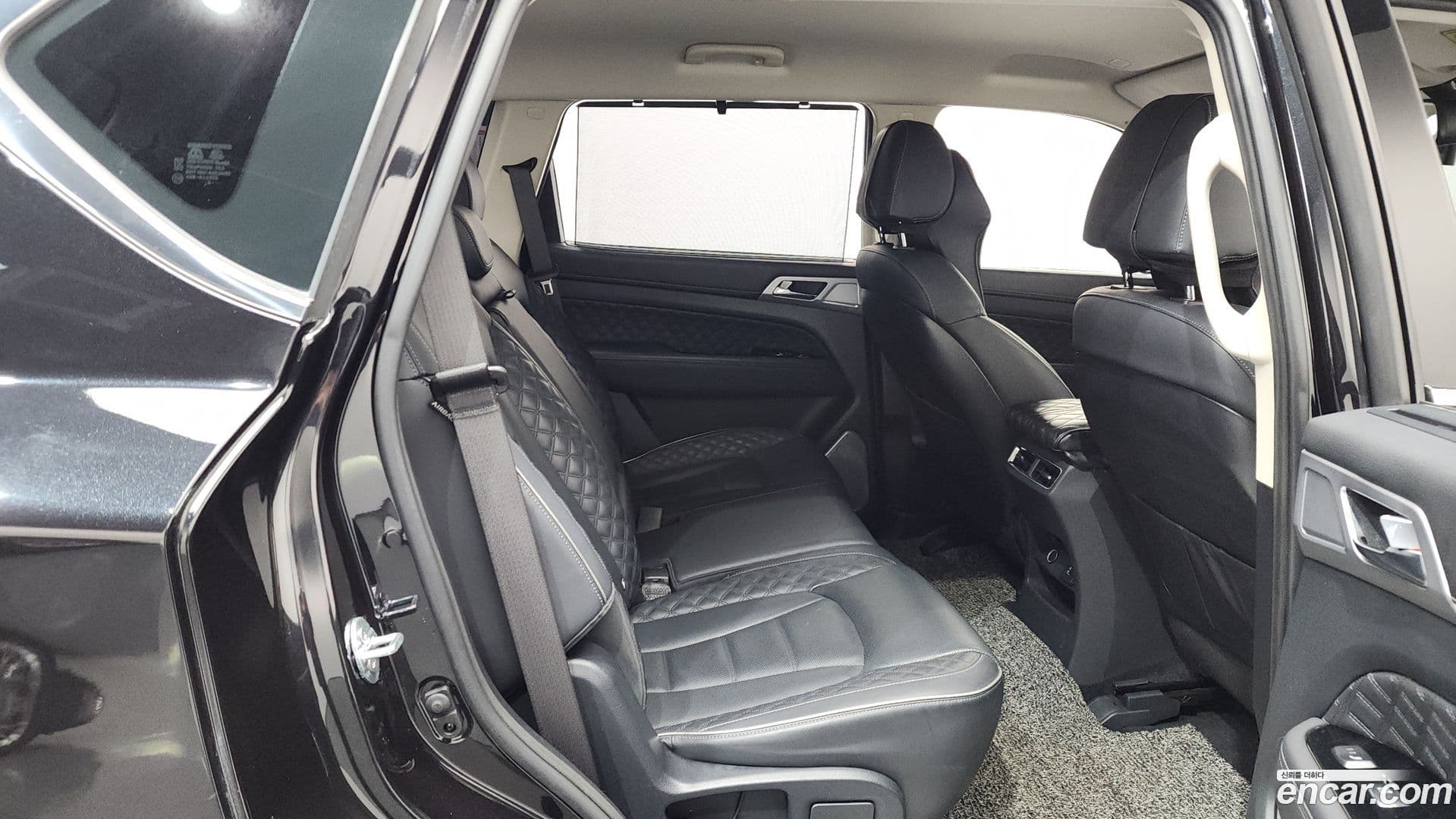Main__Slider__Photo:Rexton KG_Mobility_Ssangyong 2021.0-11