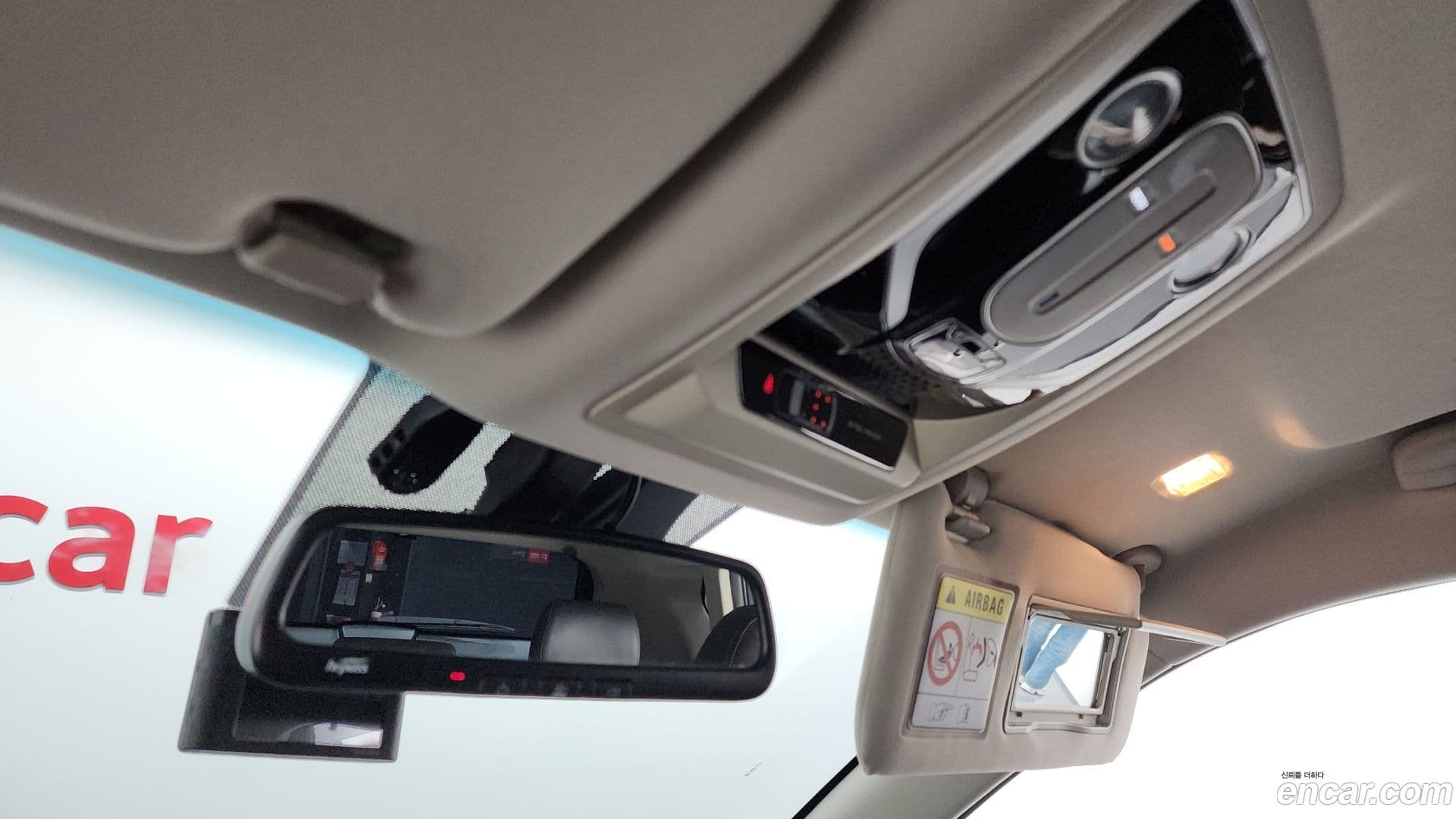 Main__Slider__Photo:Rexton KG_Mobility_Ssangyong 2021.0-17