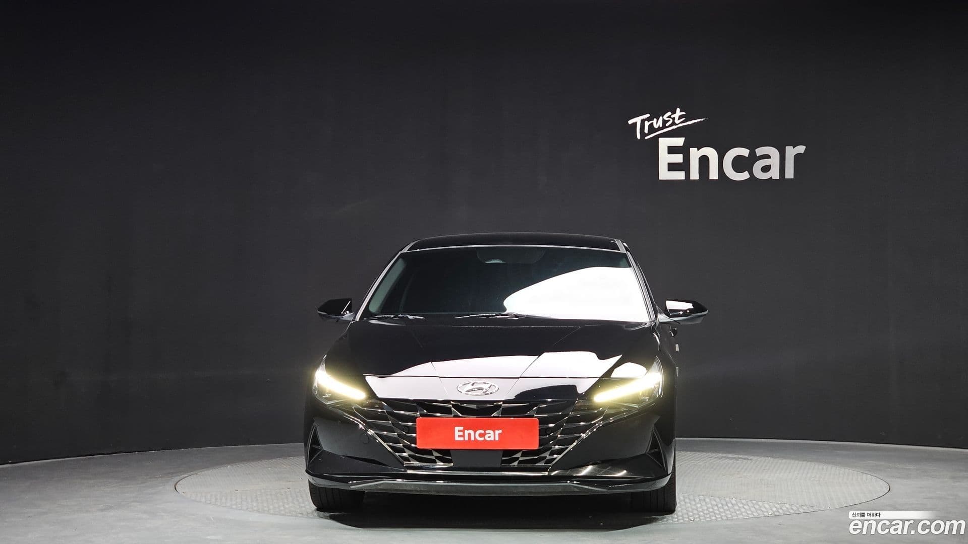 Main__Slider__Photo:AVANTE Hyundai 2021.10-2