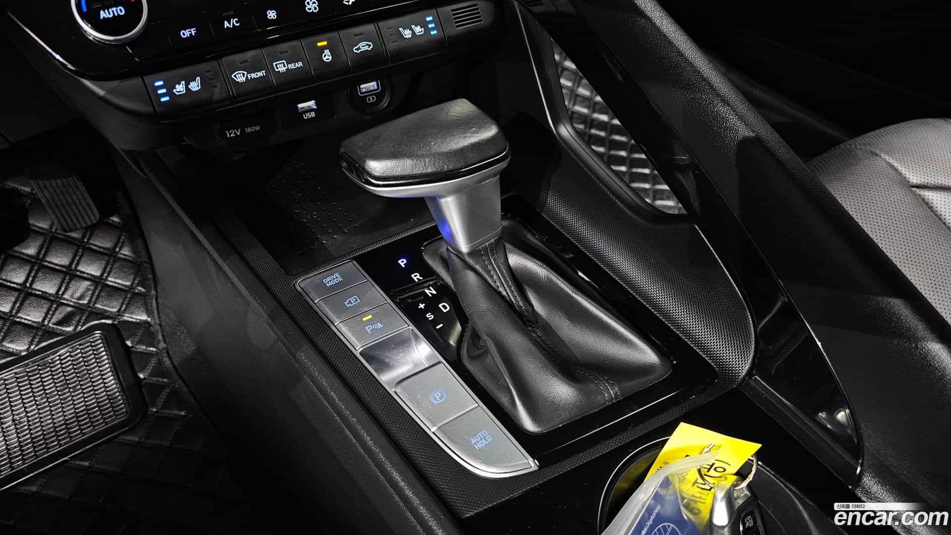 AVANTE Hyundai 2021.10-INNER-009