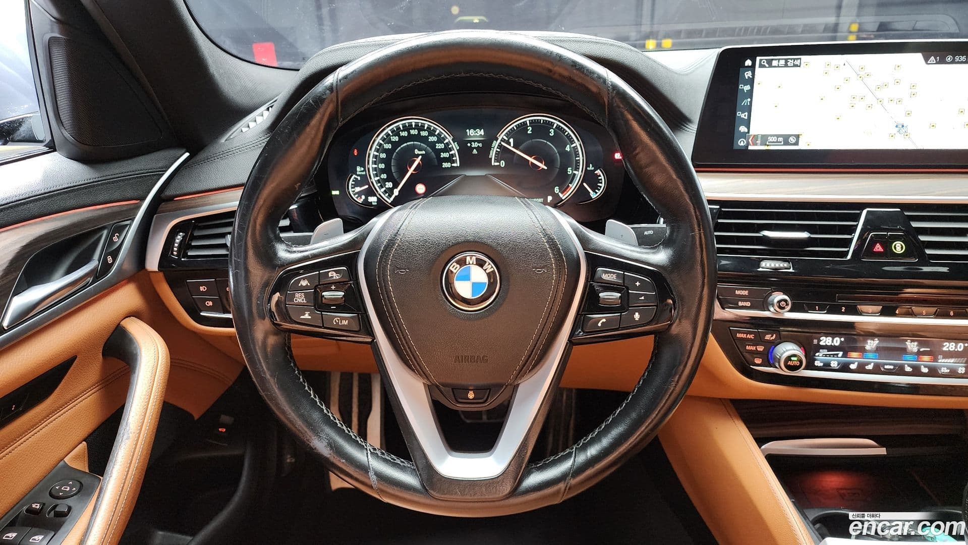 Main__Slider__Photo:5-Series BMW 2017.5-12