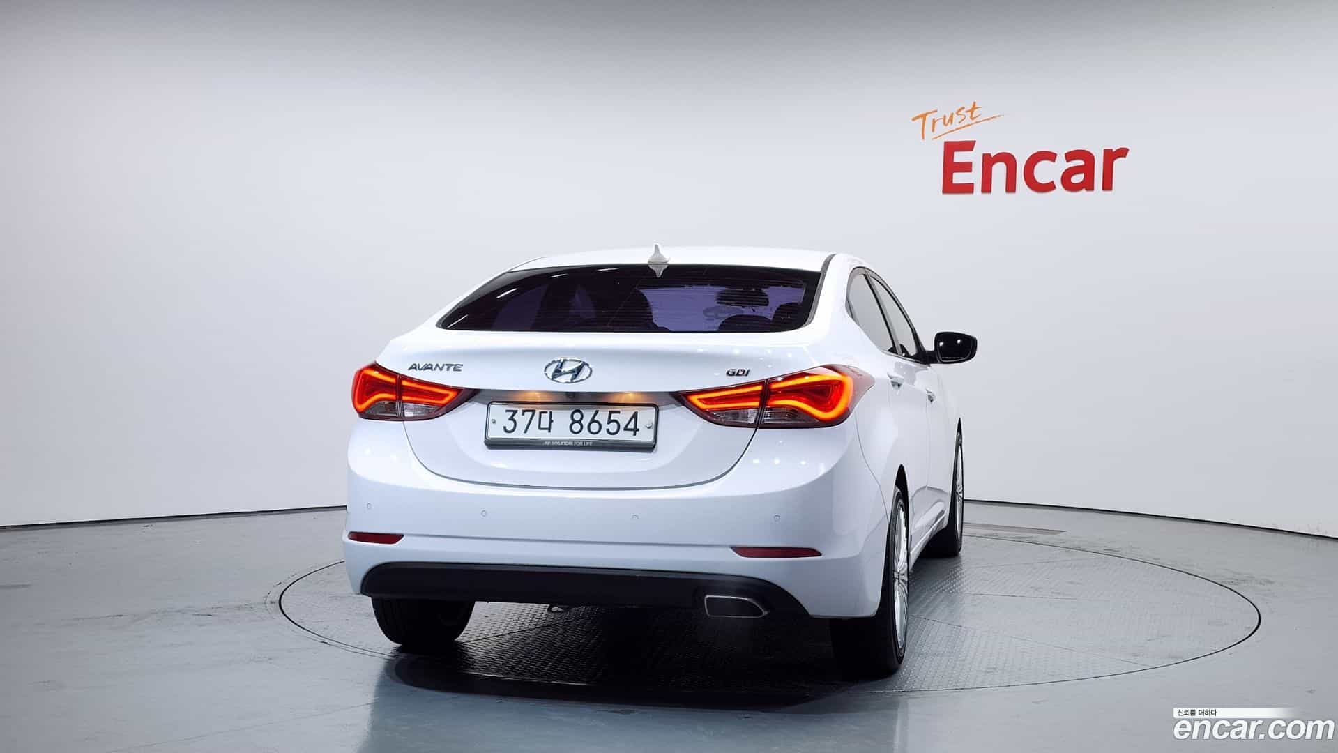 AVANTE Hyundai 2014.5-OUTER-004