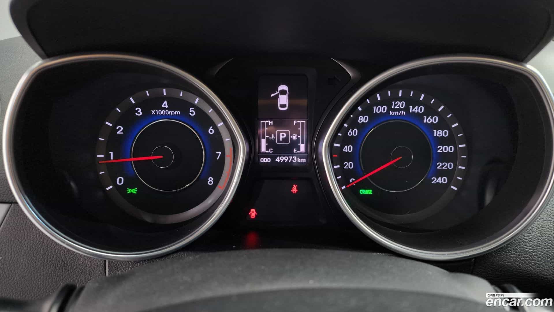 AVANTE Hyundai 2014.5-INNER-008