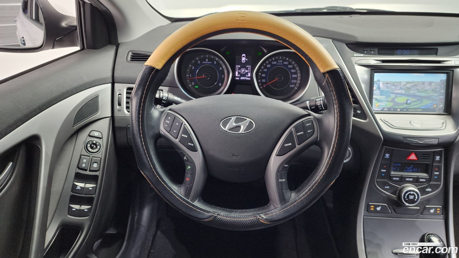 Main__Slider__Photo:AVANTE Hyundai 2014.5-12