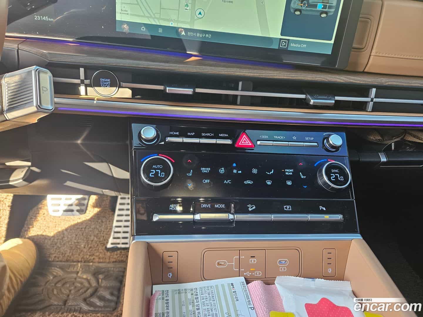 Santafe Hyundai 2024.0-INNER-009