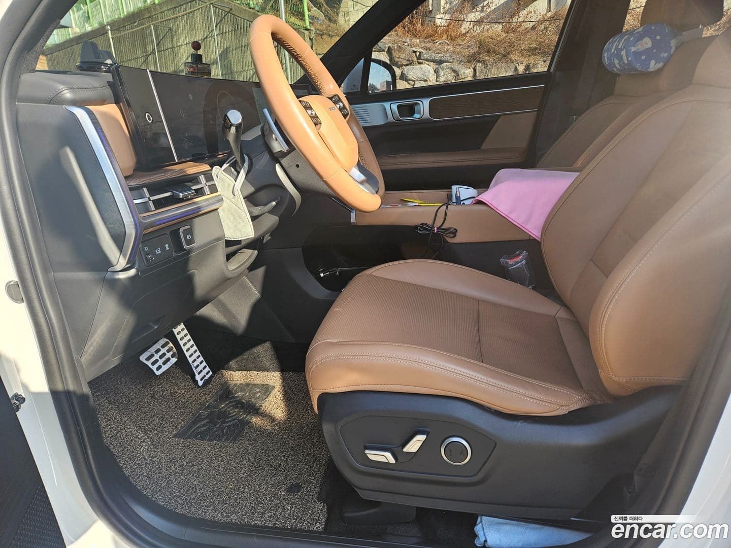 Main__Slider__Photo:Santafe Hyundai 2024.0-12