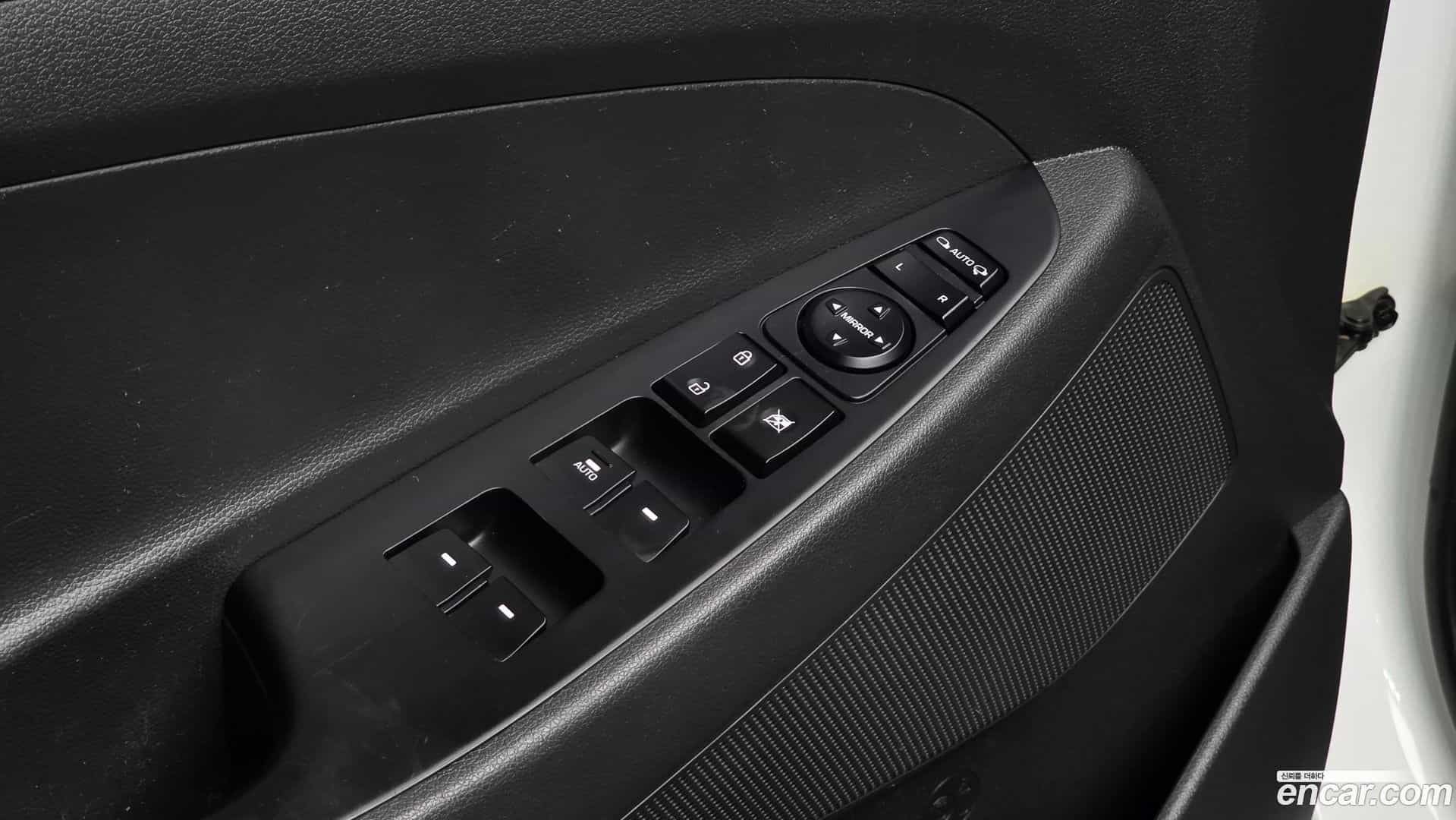 Tucson Hyundai 2016.0-OPTION-021