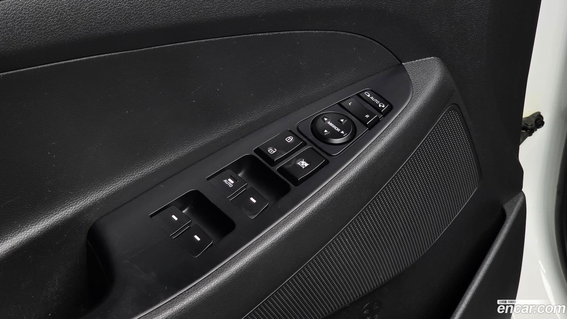 Main__Slider__Photo:Tucson Hyundai 2016.0-16