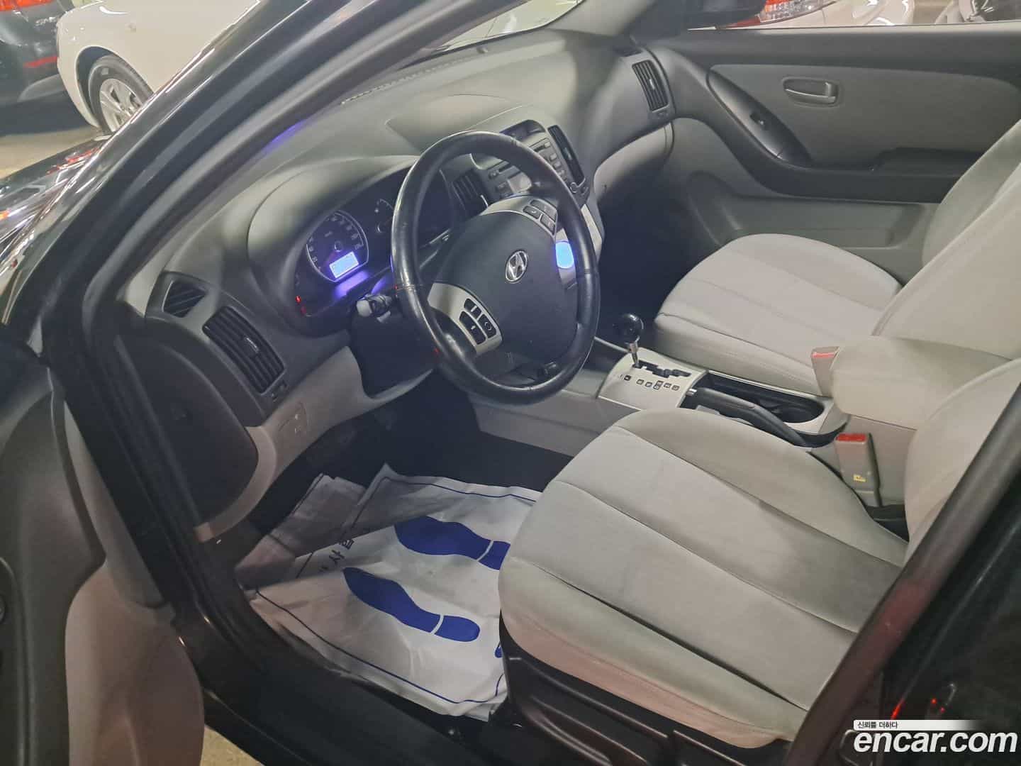 AVANTE Hyundai 2009.4-OUTER-005