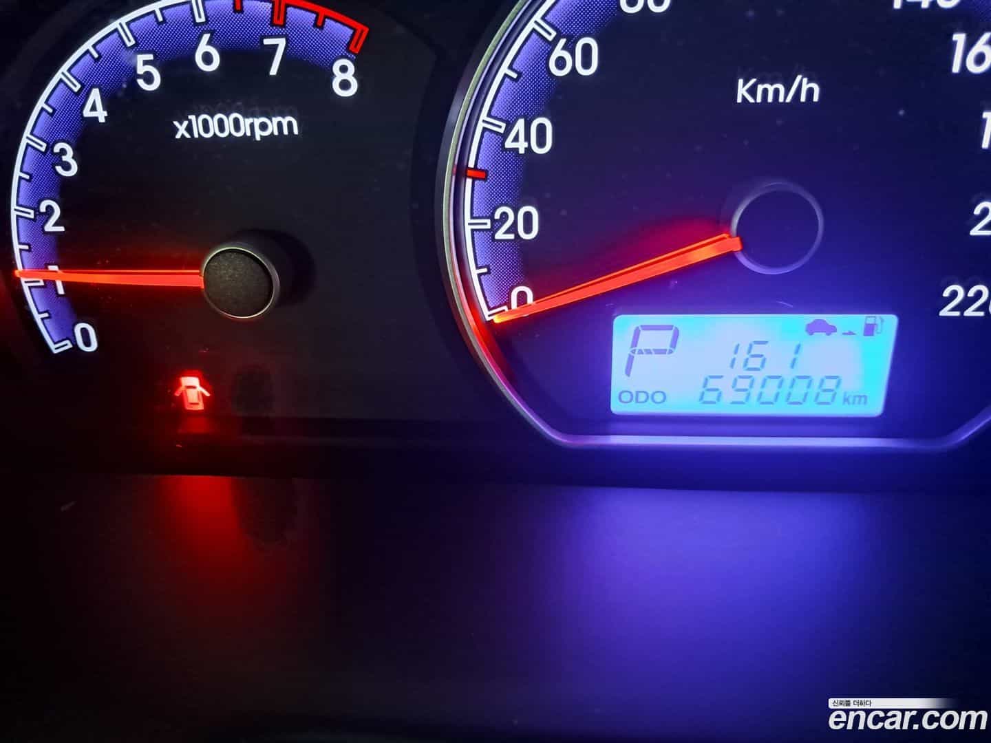 AVANTE Hyundai 2009.4-INNER-007