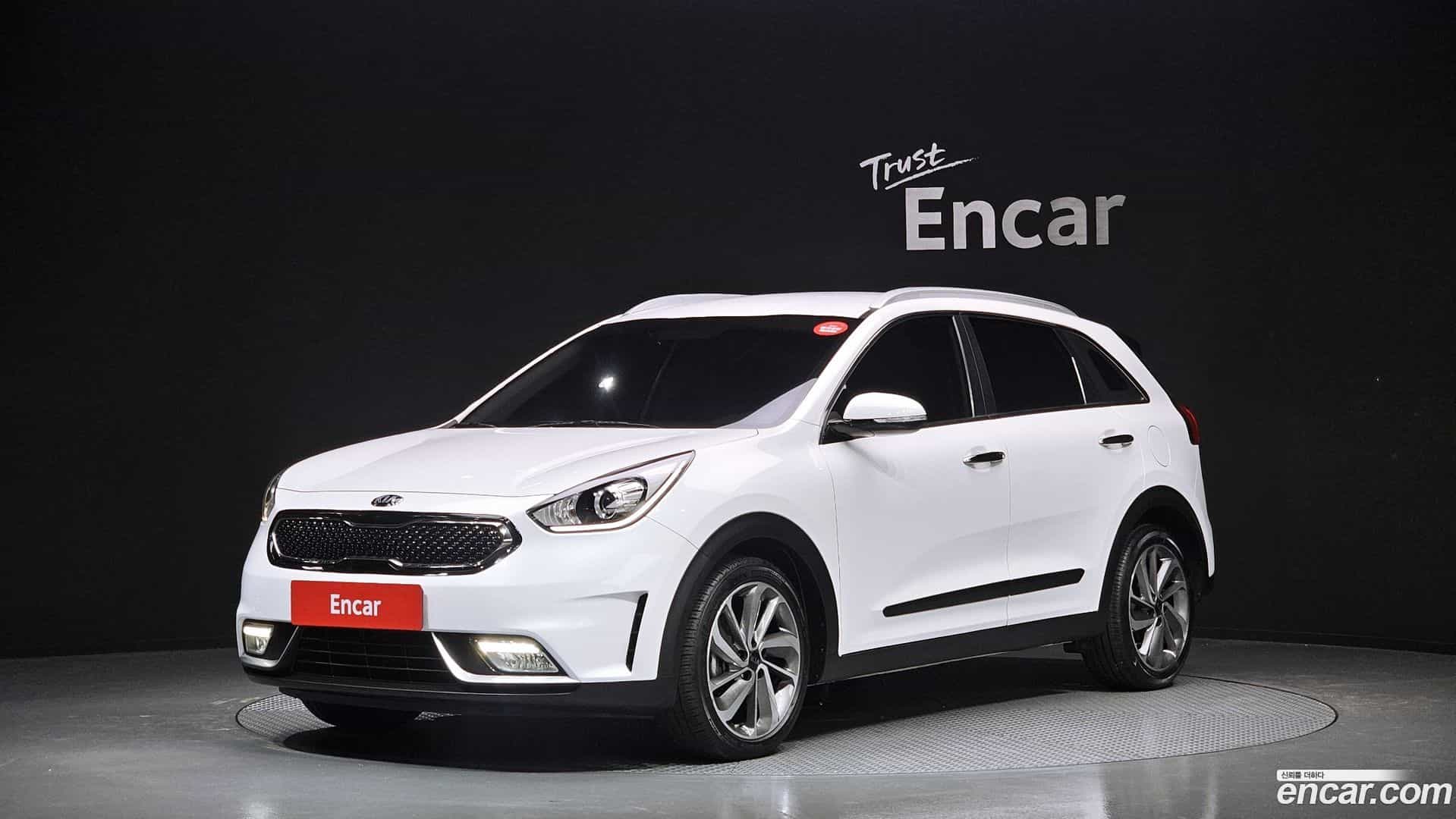 Niro Kia 2017.10-OUTER-001