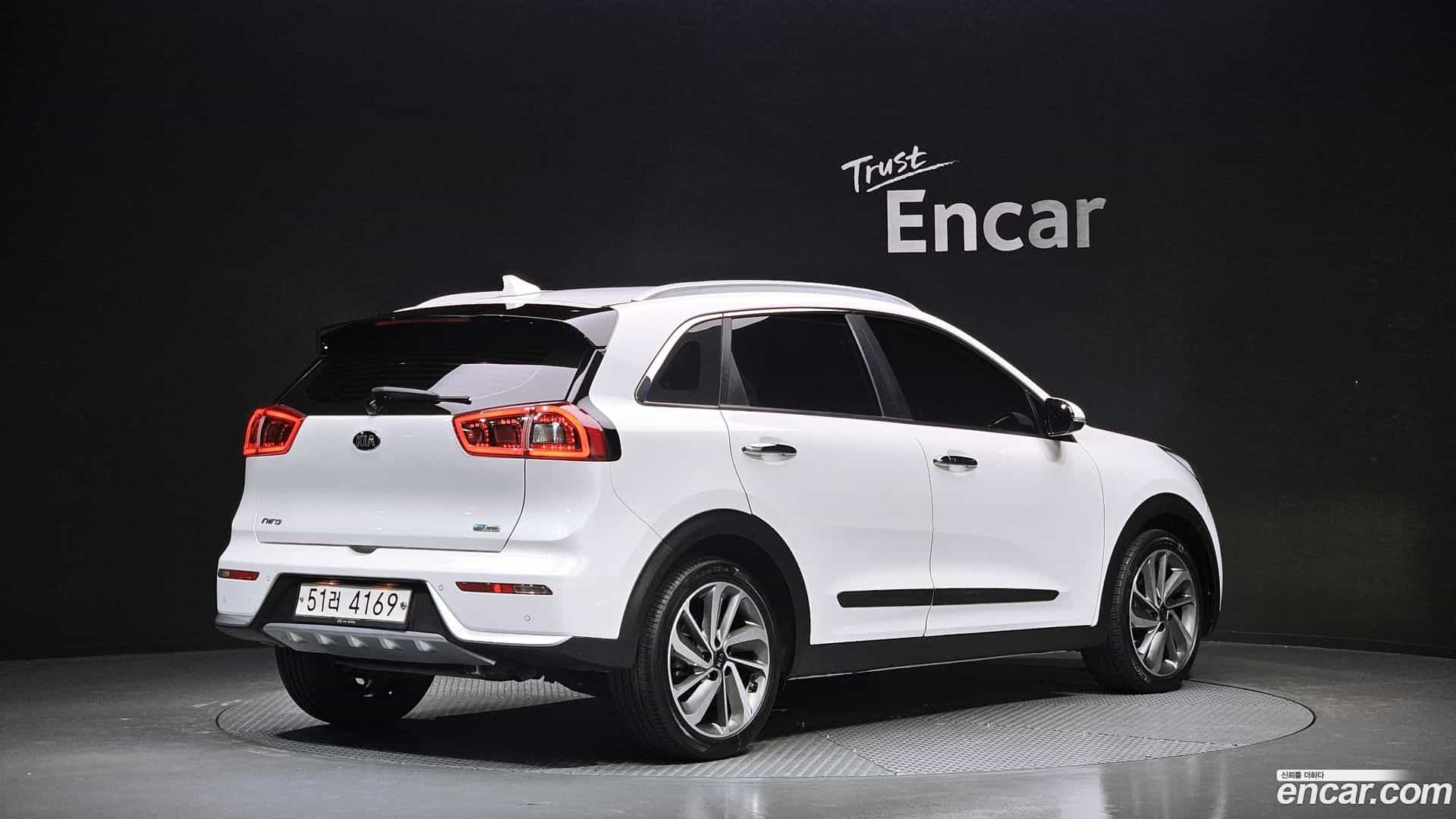 Niro Kia 2017.10-OUTER-002