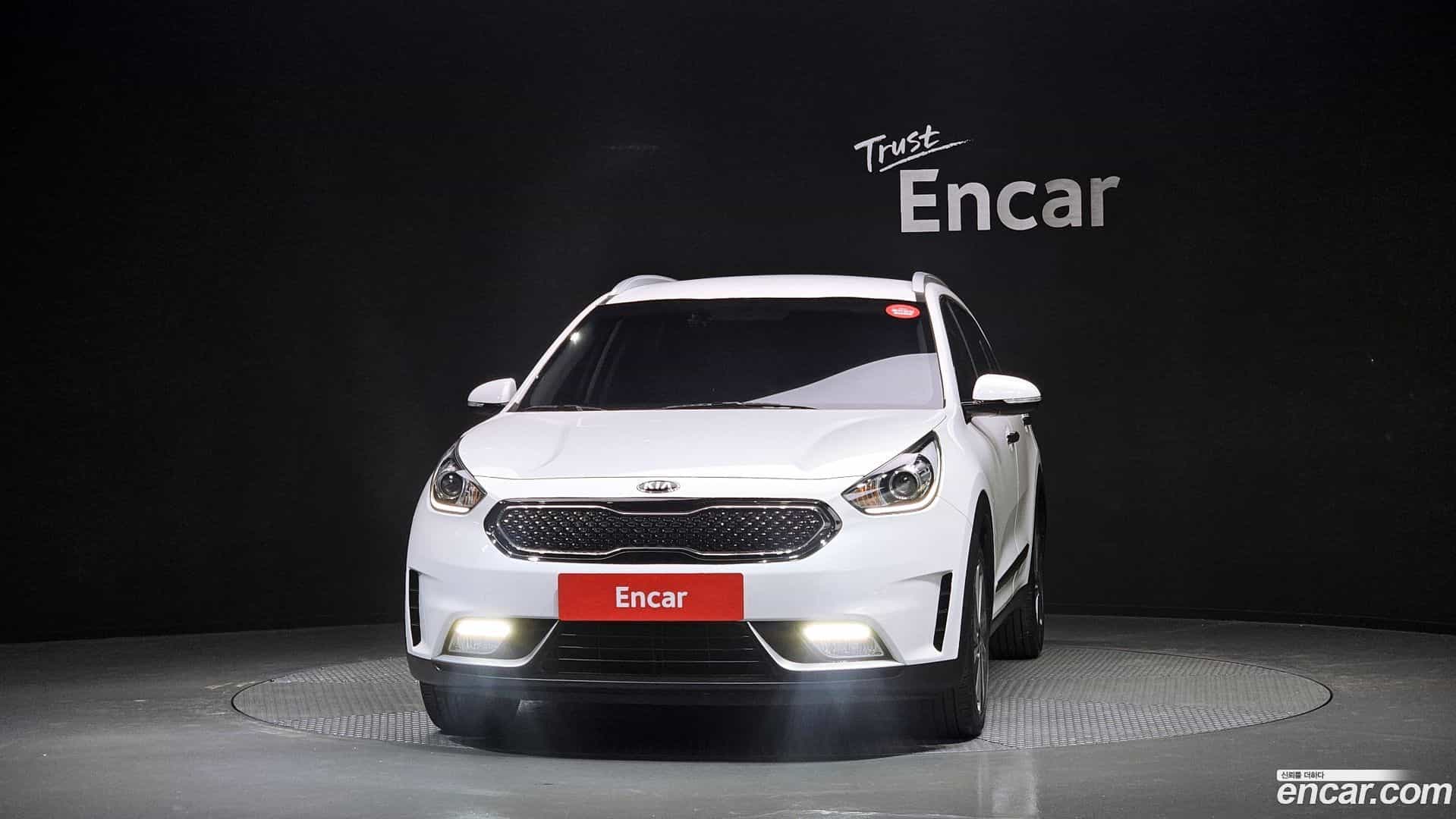 Niro Kia 2017.10-OUTER-003