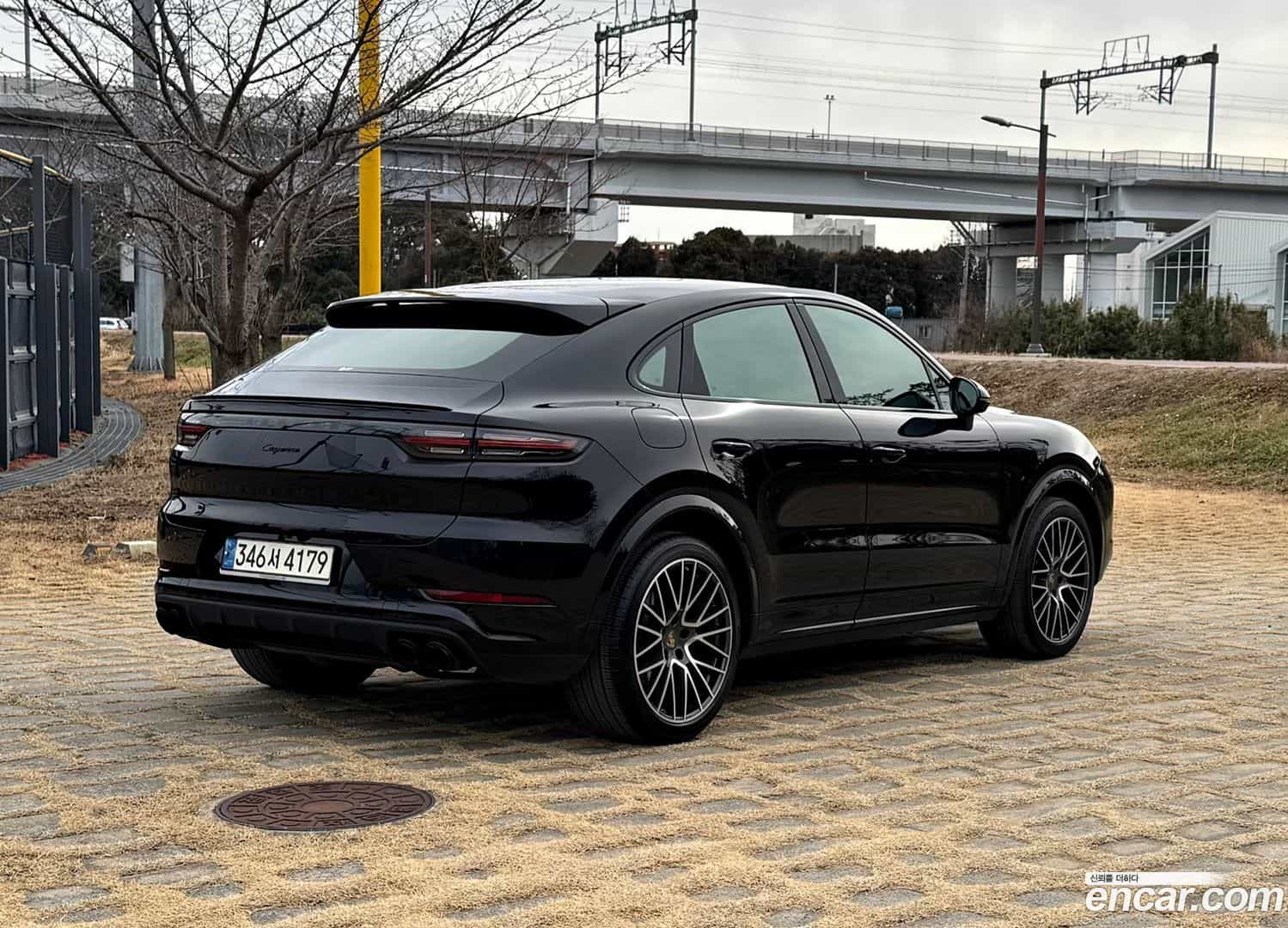 Cayenne Porsche 2020.11-INNER-006