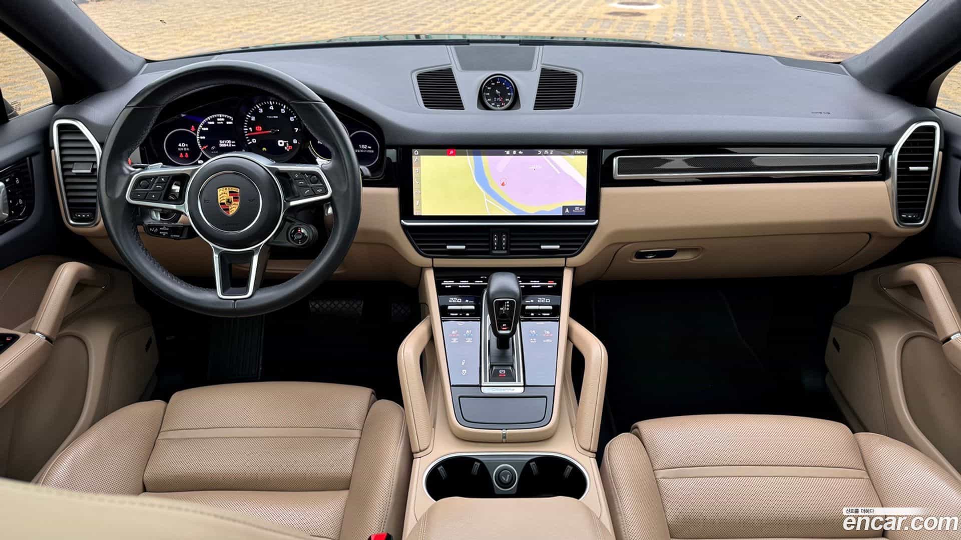 Cayenne Porsche 2020.11-INNER-010