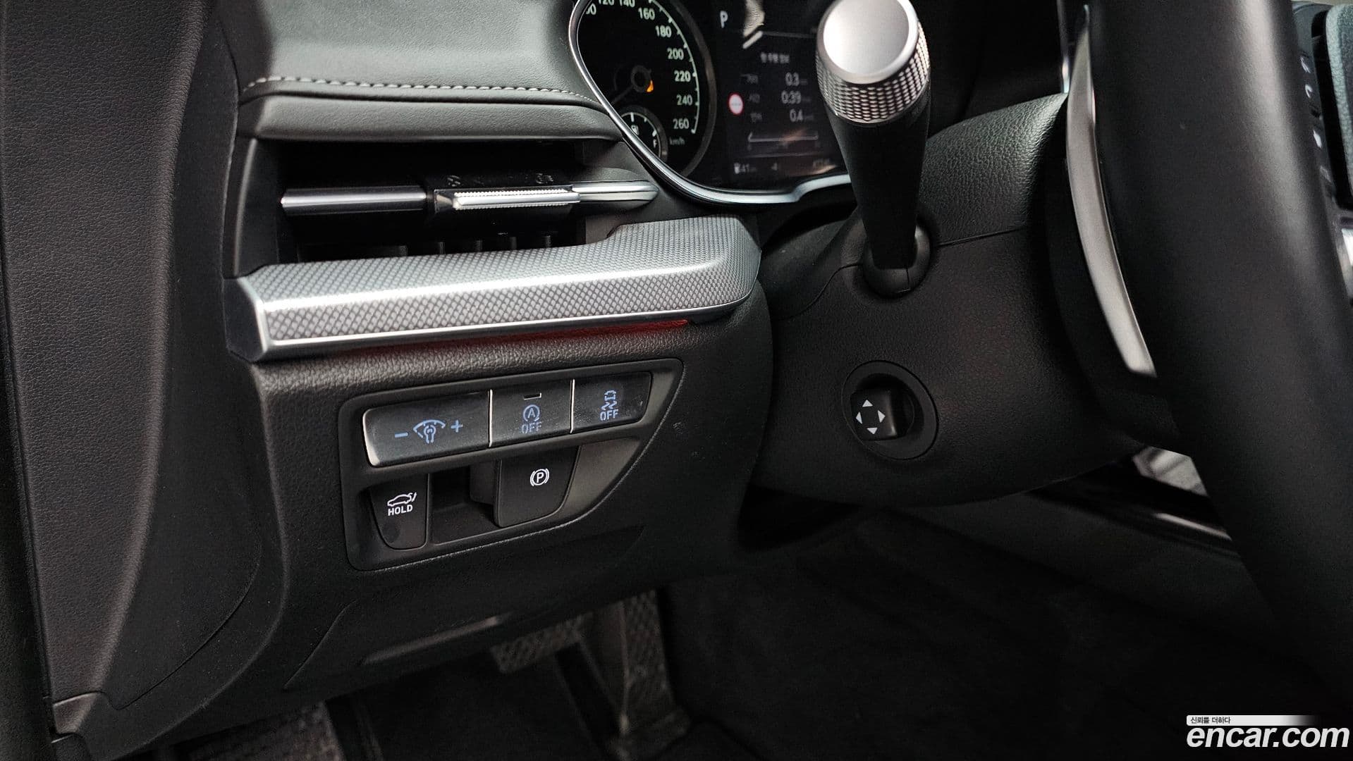 Main__Slider__Photo:G80 Genesis 2021.6-15