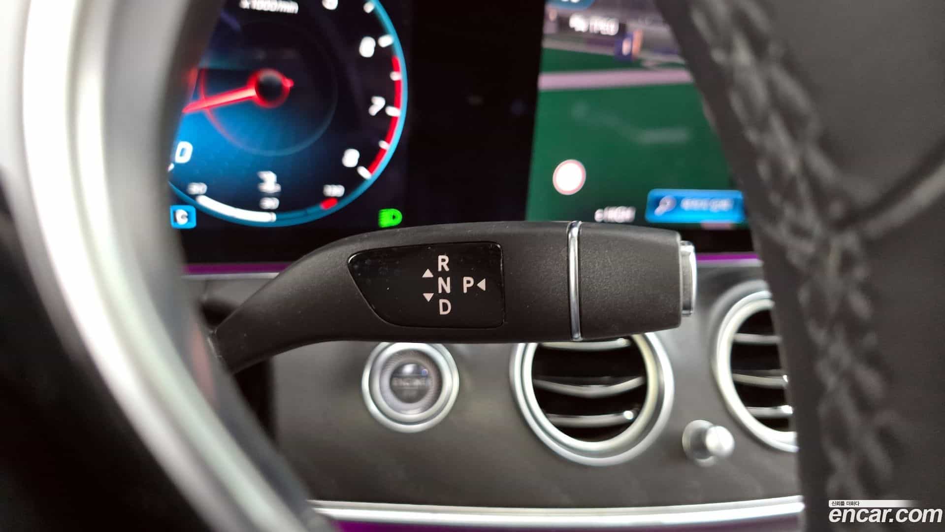 E-Class Mercedes-Benz 2022.11-INNER-009