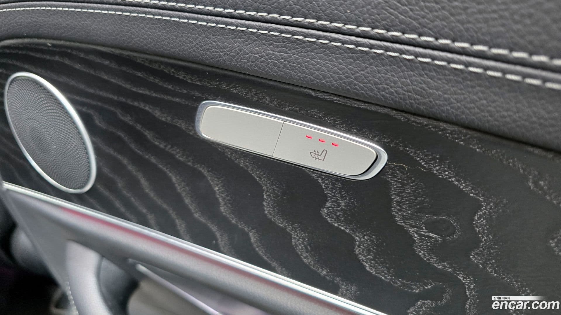 Main__Slider__Photo:E-Class Mercedes-Benz 2022.11-18