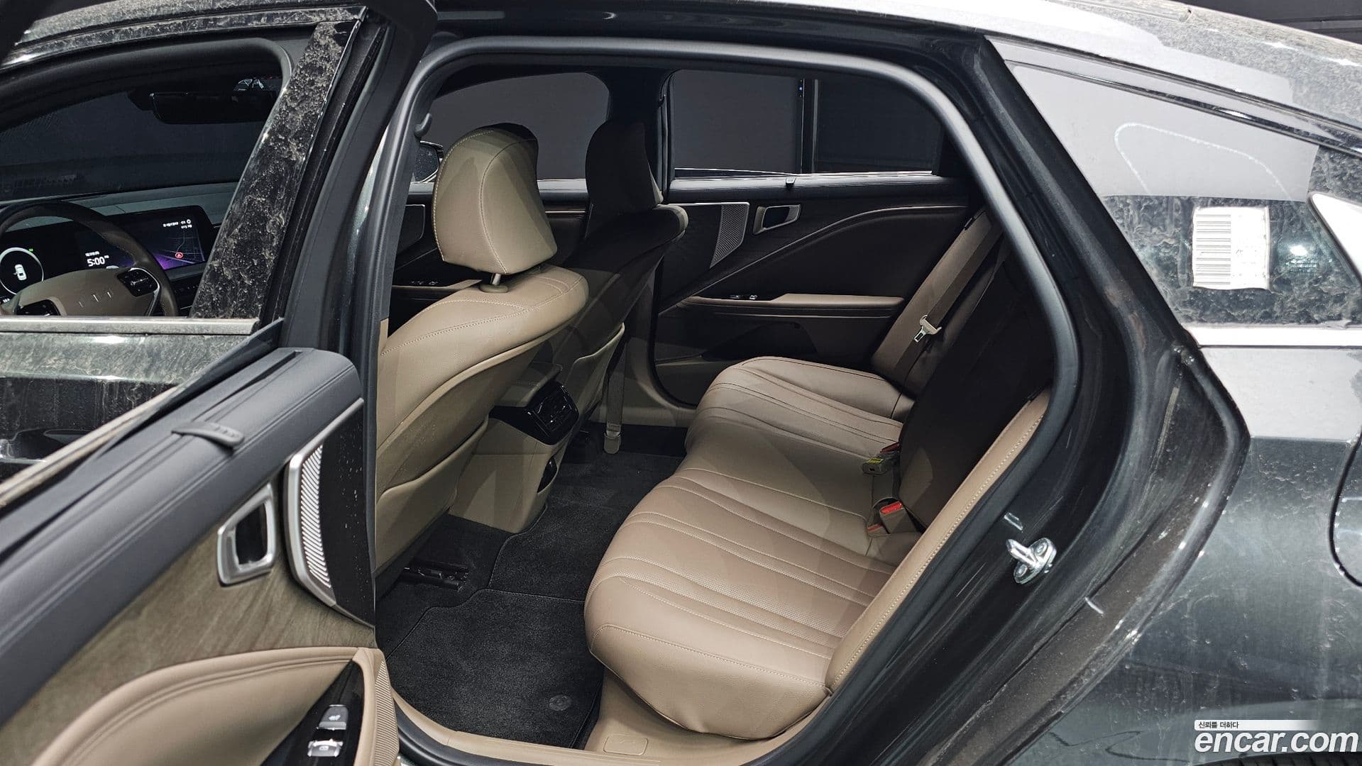 Main__Slider__Photo:K8 Kia 2023.11-11