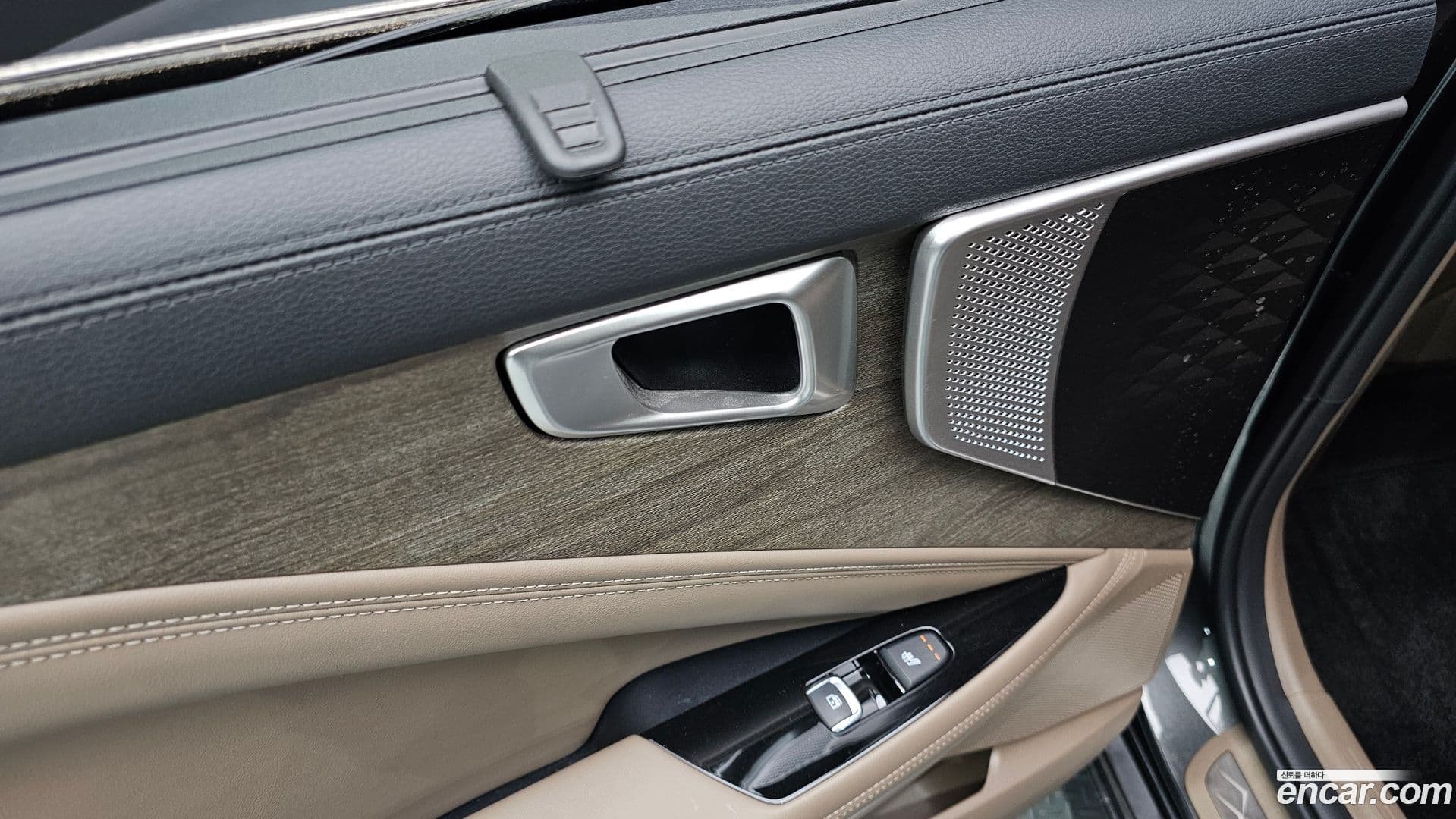 Main__Slider__Photo:K8 Kia 2023.11-17