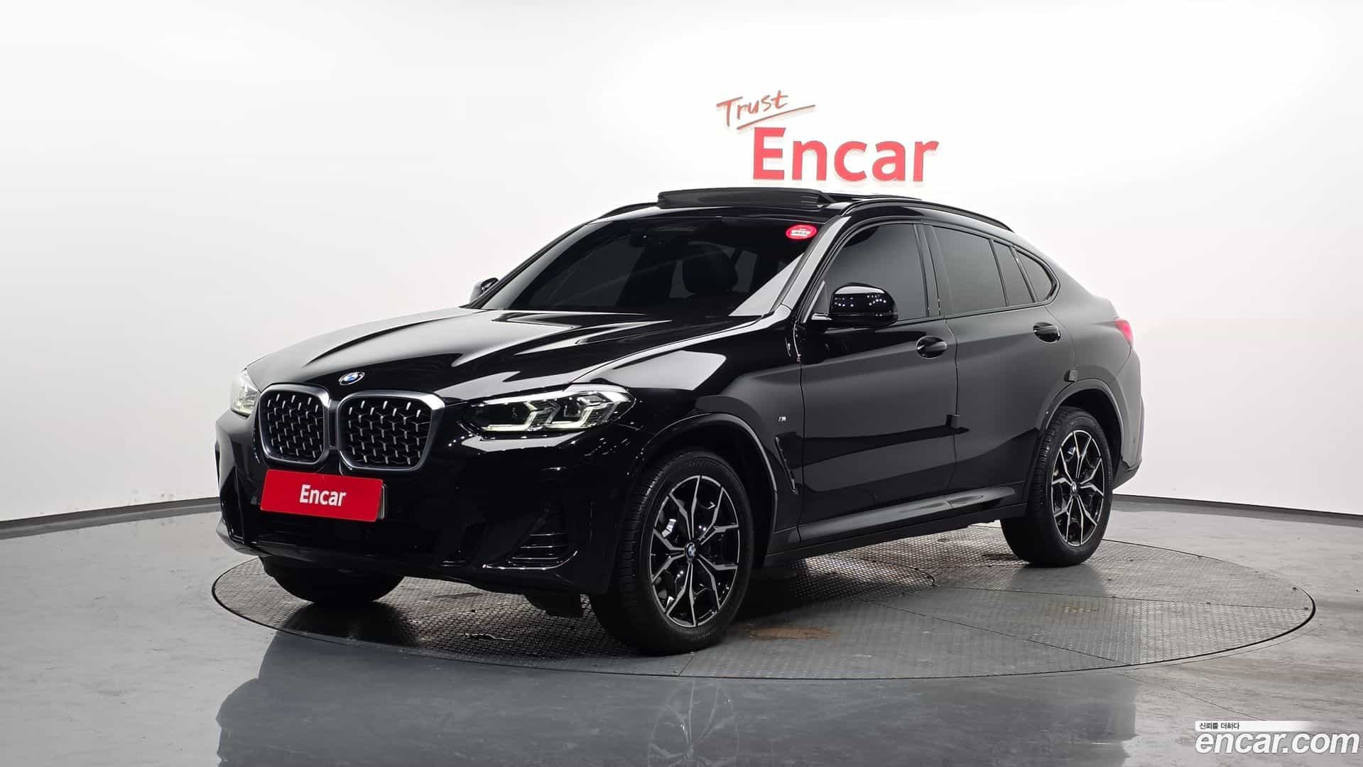 X4 BMW 2022.2-OUTER-001