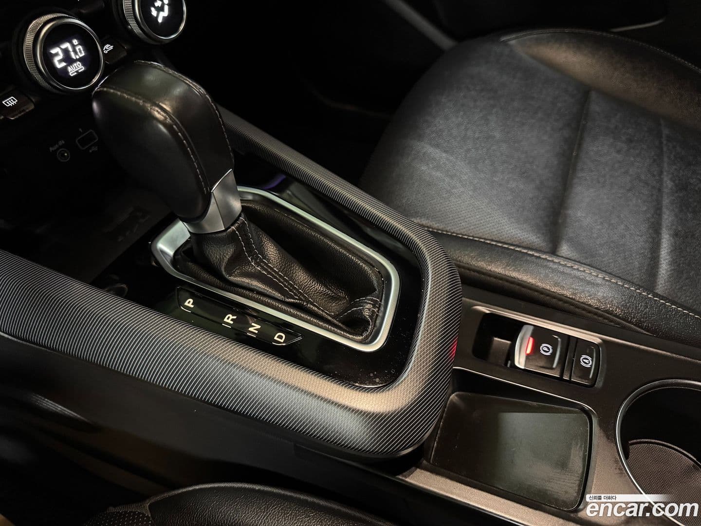 Main__Slider__Photo:XM3 Renault-KoreaSamsung 2020.2-11