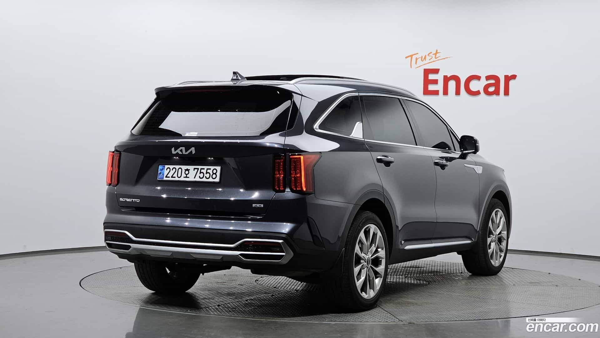 Sorento Kia 2023.7-OUTER-002