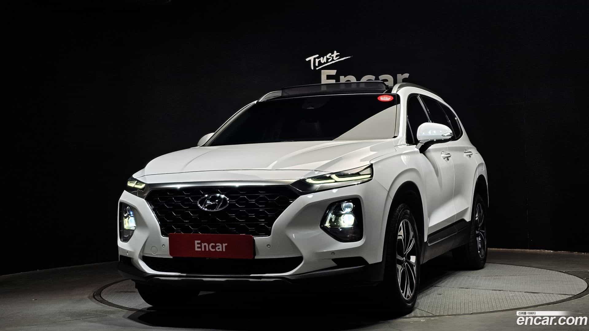 Santafe Hyundai 2018.7-OUTER-001