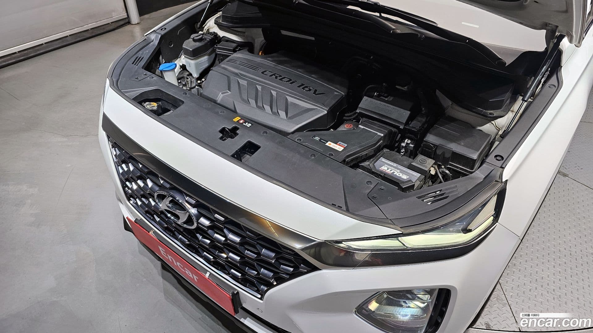 Main__Slider__Photo:Santafe Hyundai 2018.7-5