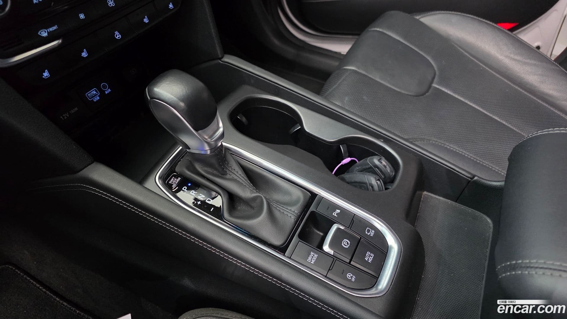 Main__Slider__Photo:Santafe Hyundai 2018.7-8