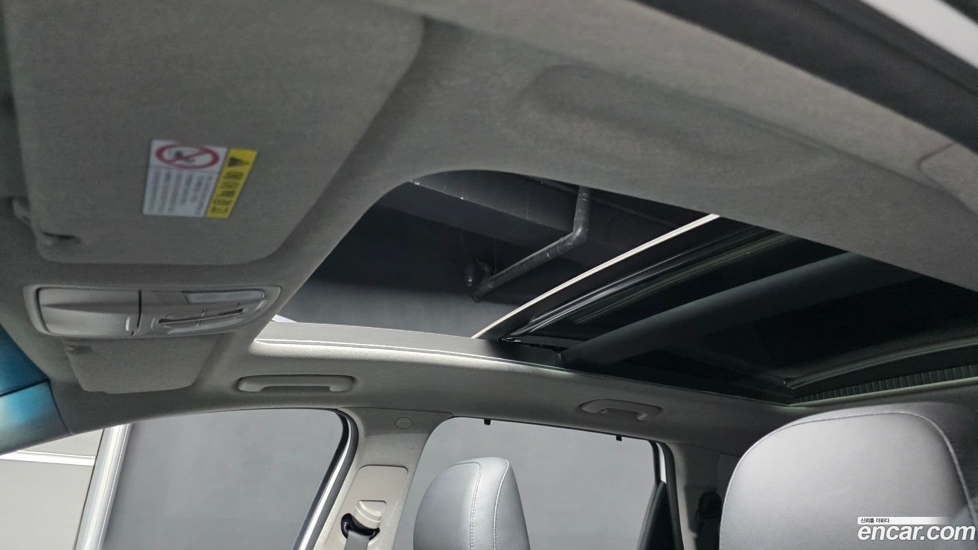 Main__Slider__Photo:Santafe Hyundai 2018.7-18